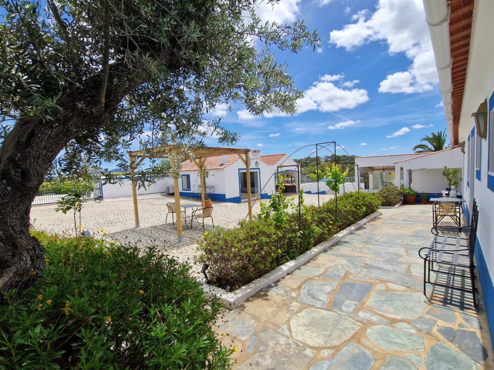 Monte Da Pechincha Bed & Breakfast Estremoz Exterior photo